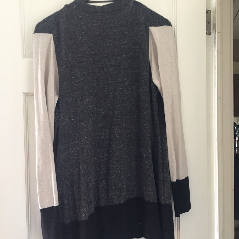 Cardigan - Picture 4 of 4
